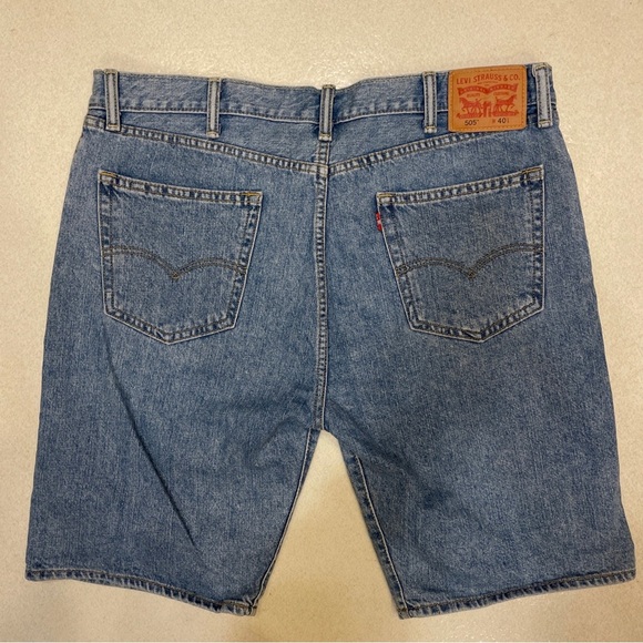 Levi’s 505 men’s denim shorts waist size 40. - Picture 4 of 5